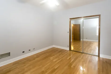 4450 North Sheridan Road Chicago IL 60640