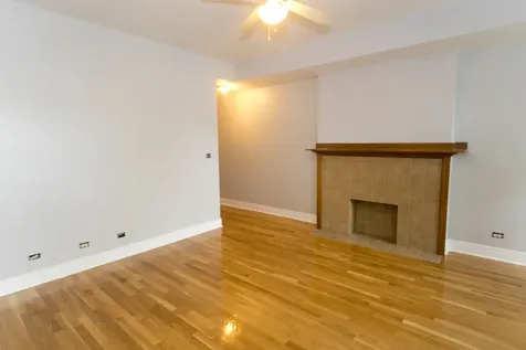 4450 North Sheridan Road Chicago IL 60640