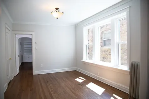 4727 West Schubert Avenue Chicago IL 60639