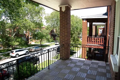 4727 West Schubert Avenue Chicago IL 60639