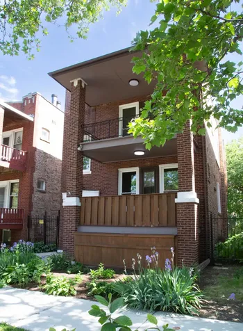 4727 West Schubert Avenue Chicago IL 60639