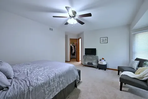 88 Jansen Lane Vernon Hills IL 60061