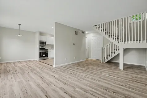 1931 Blackthorn Drive Champaign IL 61821