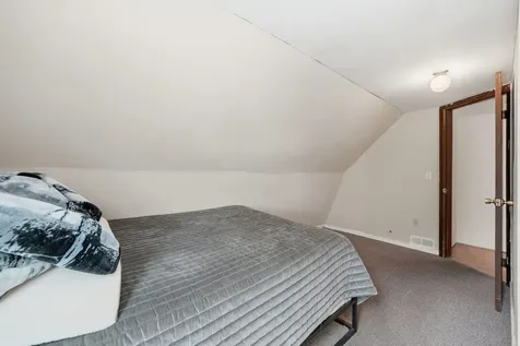 2407 Hermon Avenue Zion IL 60099