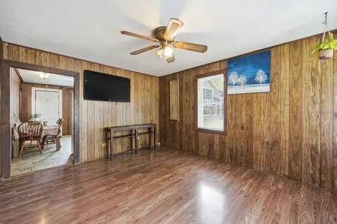 2407 Hermon Avenue Zion IL 60099