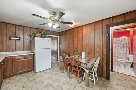 2407 Hermon Avenue Zion IL 60099