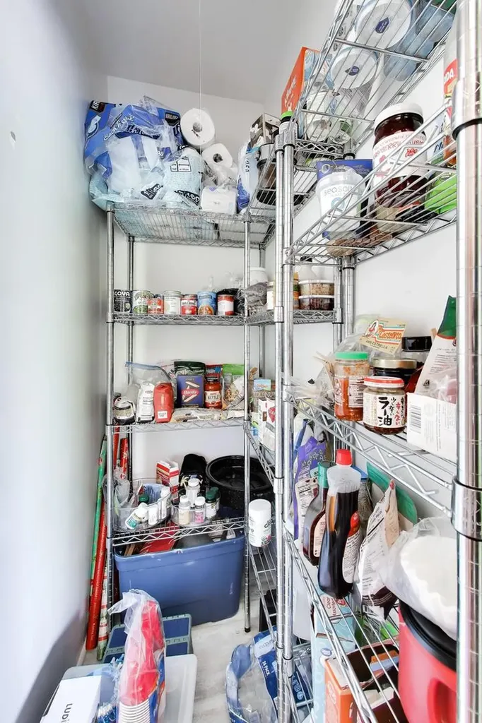 5333 West Foster Avenue Chicago IL 60630