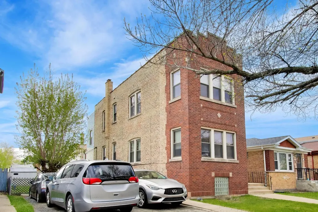 5333 West Foster Avenue Chicago IL 60630