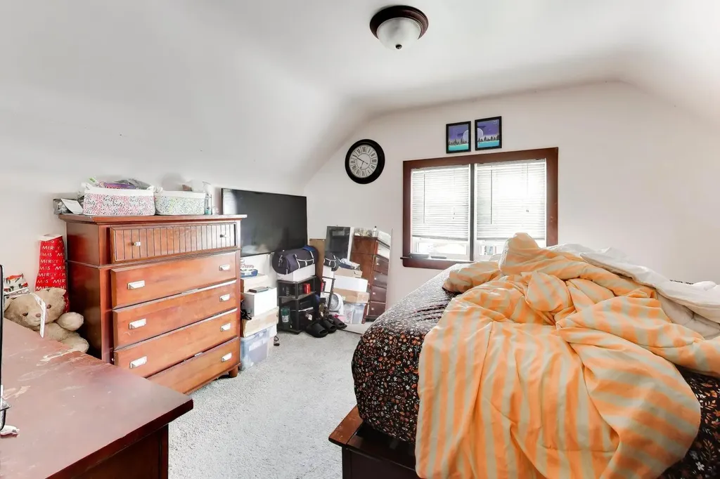5333 West Foster Avenue Chicago IL 60630