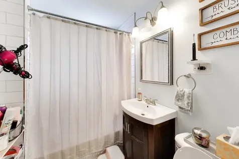 5333 West Foster Avenue Chicago IL 60630