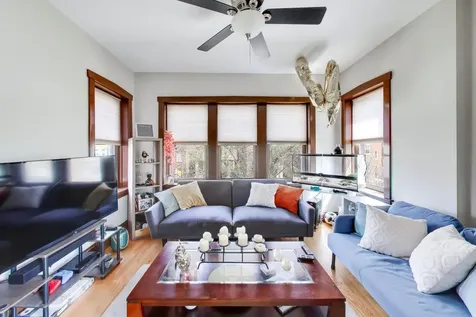 5333 West Foster Avenue Chicago IL 60630