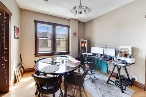 5333 West Foster Avenue Chicago IL 60630