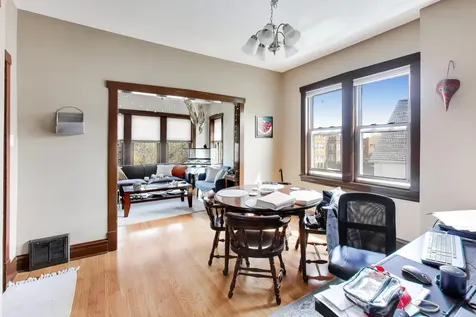 5333 West Foster Avenue Chicago IL 60630