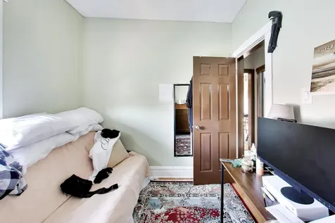5333 West Foster Avenue Chicago IL 60630