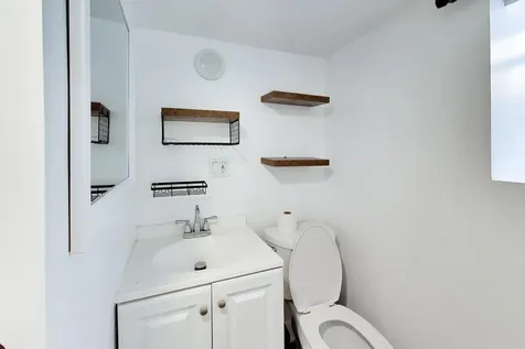 5333 West Foster Avenue Chicago IL 60630