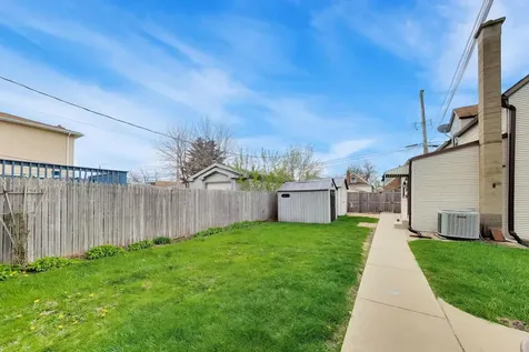 5333 West Foster Avenue Chicago IL 60630