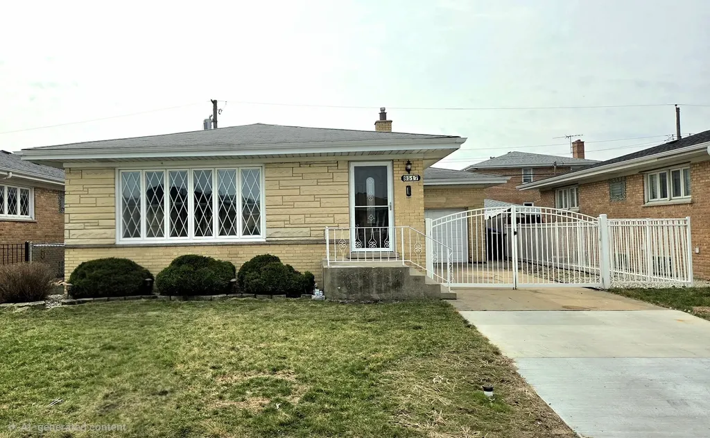 8517 West Carmen Avenue Chicago IL 60656