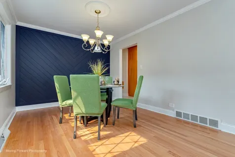 8517 West Carmen Avenue Chicago IL 60656