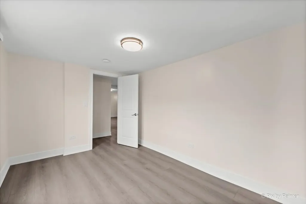 5252 North Mulligan Avenue Chicago IL 60630