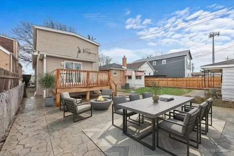 5252 North Mulligan Avenue Chicago IL 60630