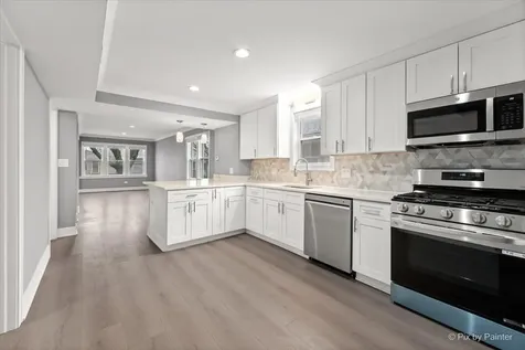 5252 North Mulligan Avenue Chicago IL 60630