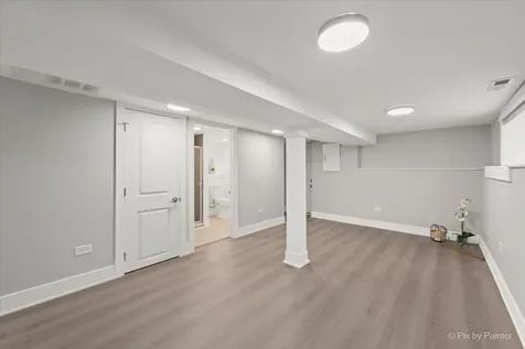 5252 North Mulligan Avenue Chicago IL 60630