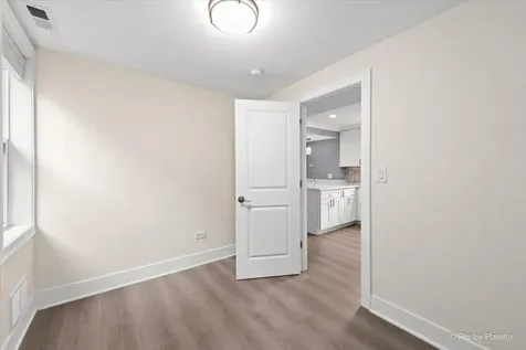5252 North Mulligan Avenue Chicago IL 60630