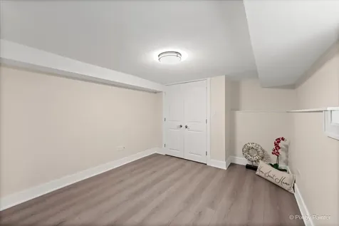 5252 North Mulligan Avenue Chicago IL 60630