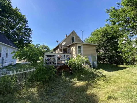 1011 Lincoln Street Galesburg IL 61401