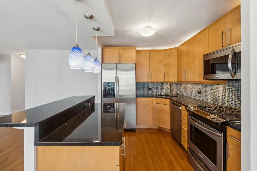 400 East Randolph Street Chicago IL 60601