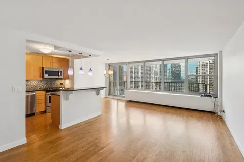 400 East Randolph Street Chicago IL 60601