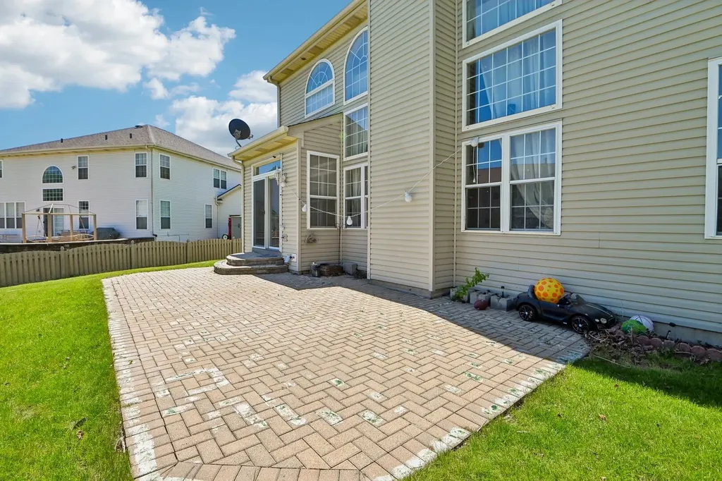2154 Muirfield Trail Bolingbrook IL 60490