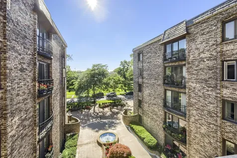 1005 Bonnie Brae Place River Forest IL 60305