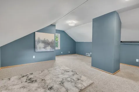 542 21ST Avenue Moline IL 61265