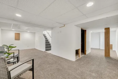542 21ST Avenue Moline IL 61265
