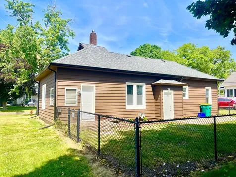 112 West Grant Street Streator IL 61364