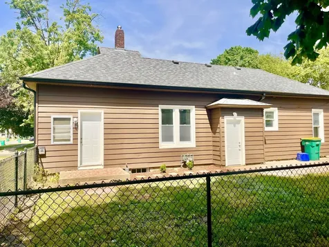 112 West Grant Street Streator IL 61364