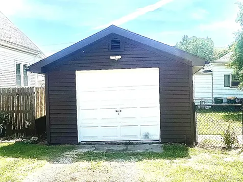 112 West Grant Street Streator IL 61364