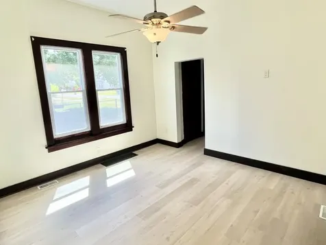 112 West Grant Street Streator IL 61364