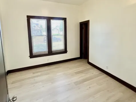 112 West Grant Street Streator IL 61364