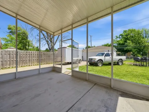 2541 South 14th Avenue Broadview IL 60155