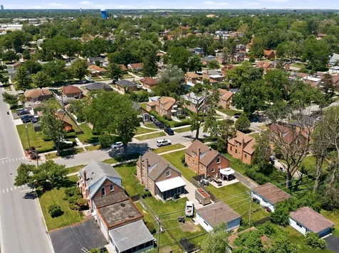 2541 South 14th Avenue Broadview IL 60155