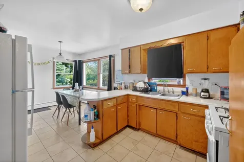 227 South Hale Street Addison IL 60101
