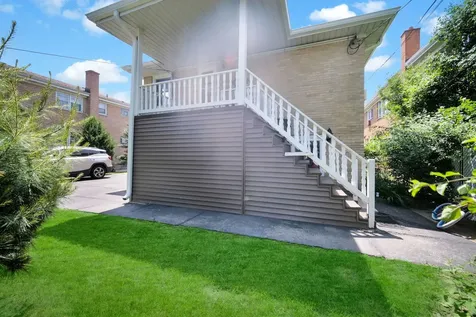227 South Hale Street Addison IL 60101