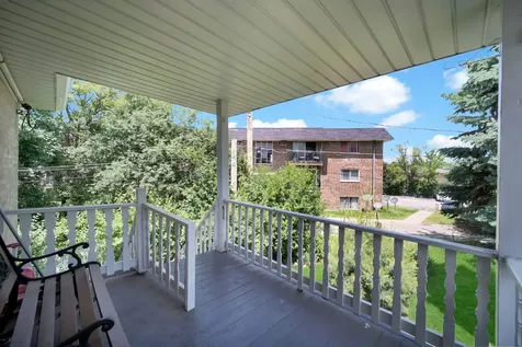 227 South Hale Street Addison IL 60101
