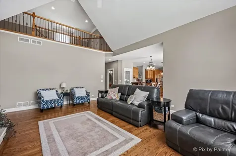 28359 W Harvest Glen Circle Cary IL 60013