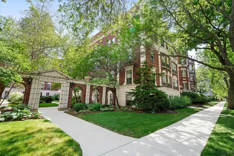 496 Sheridan Road Evanston IL 60202