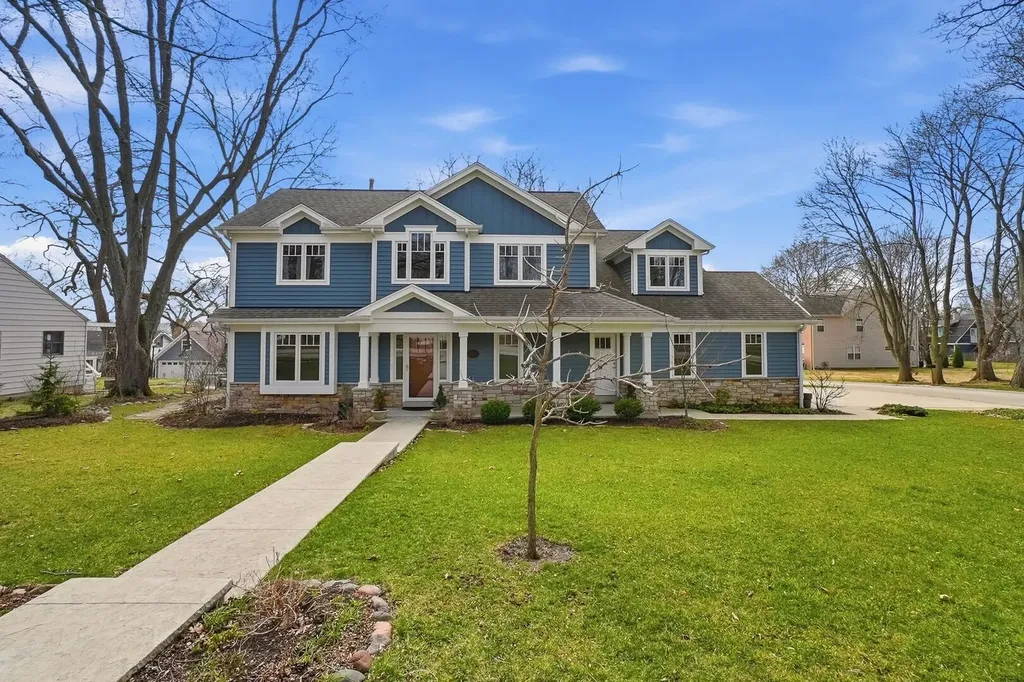 25817 West Cook Street Wauconda IL 60084