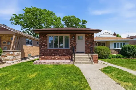 10439 South Drake Avenue Chicago IL 60655