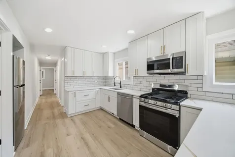 10439 South Drake Avenue Chicago IL 60655